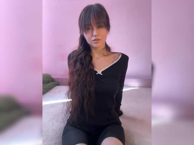 Asya-'s BongaCams show and profile