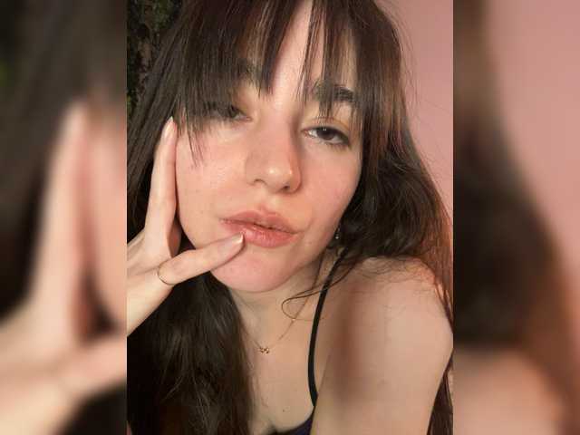 Asya-'s BongaCams show and profile