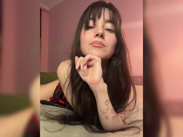 Asya-'s BongaCams show and profile