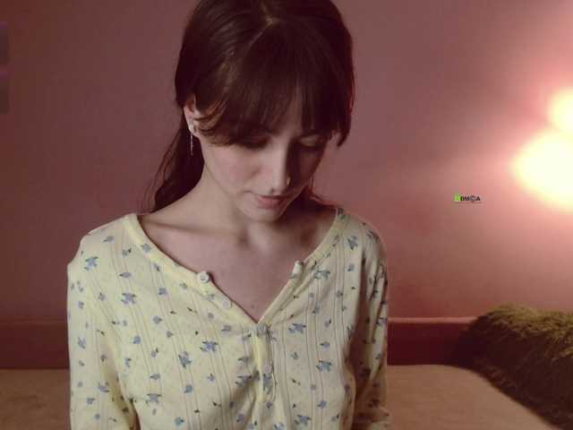 Asya-'s BongaCams show and profile