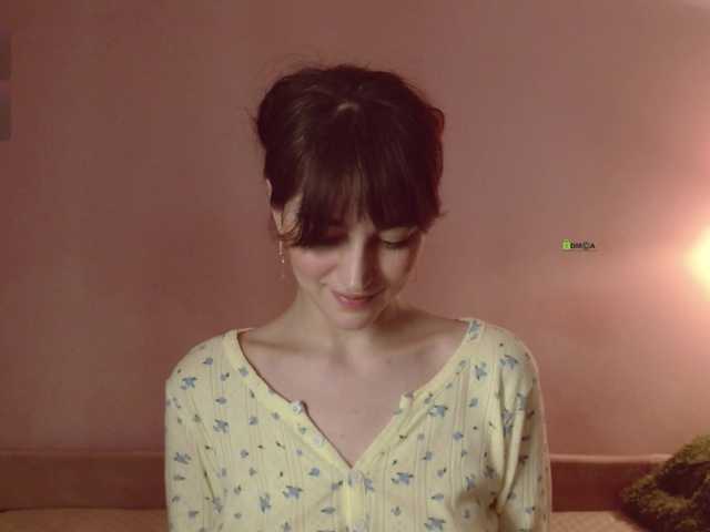 Asya-'s BongaCams show and profile