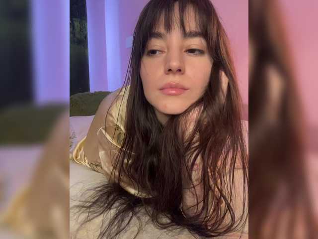 Asya-'s BongaCams show and profile