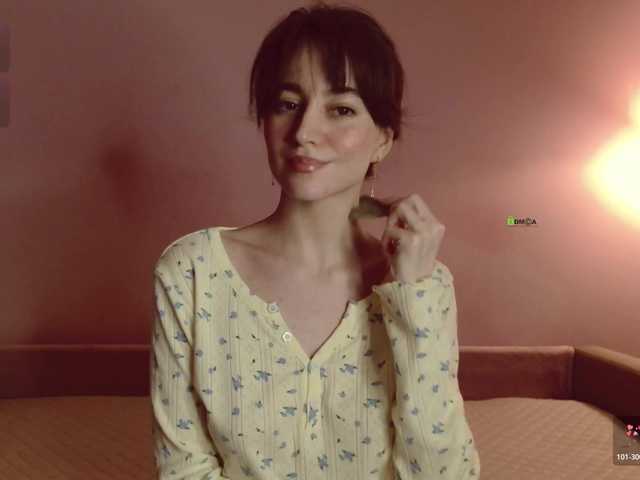 Asya-'s BongaCams show and profile