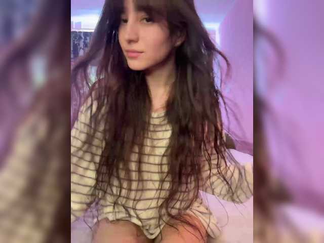 Asya-'s BongaCams show and profile