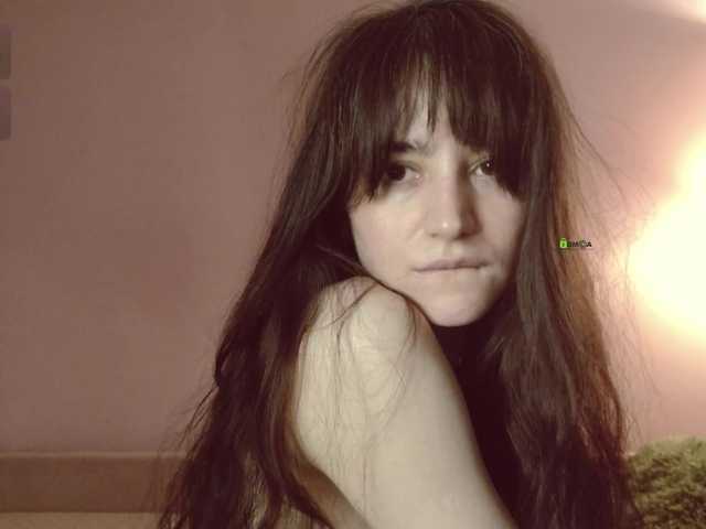 Asya-'s BongaCams show and profile