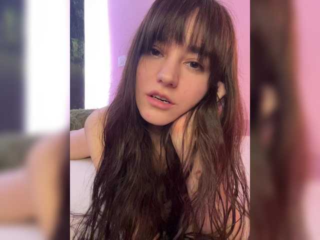 Asya-'s BongaCams show and profile