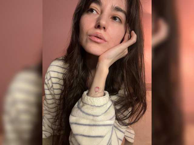 Asya-'s BongaCams show and profile