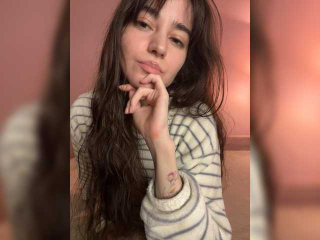 Asya-'s BongaCams show and profile