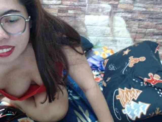 LizaMae302 webcam