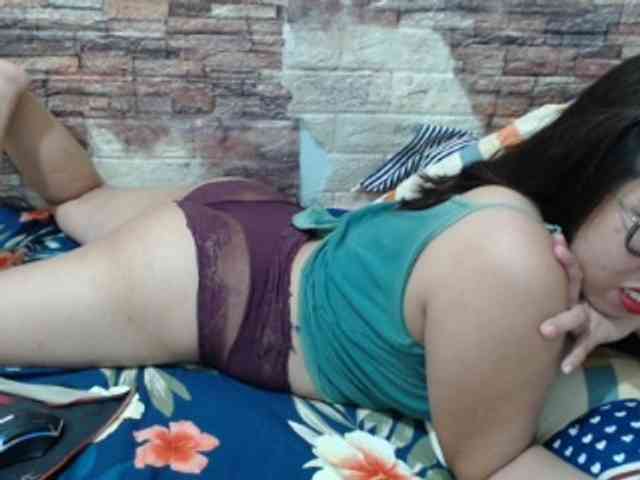 LizaMae302 webcam