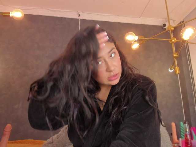 dayra-angels's BongaCams show and profile