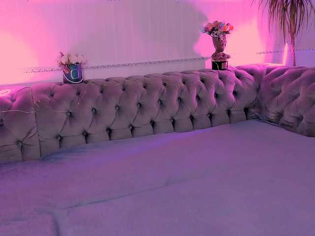 Mindteasing's BongaCams show and profile