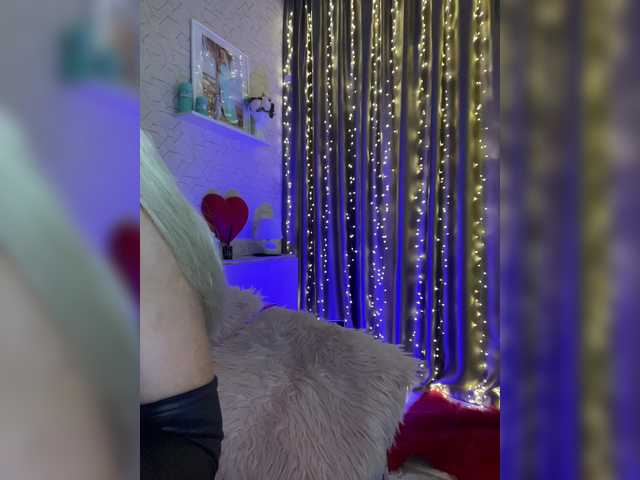 Marta80a Nude Live Sex Shows