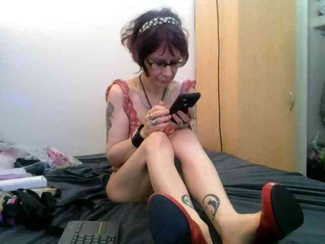 EmpressLilith webcam