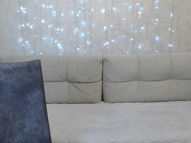  AngelinaCute chat room