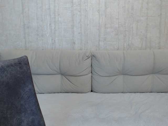 AngelinaCute's BongaCams show and profile