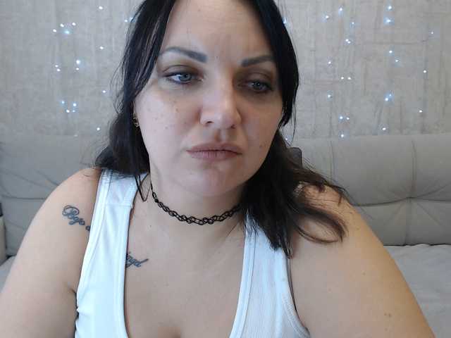 эросцена AngelinaCute