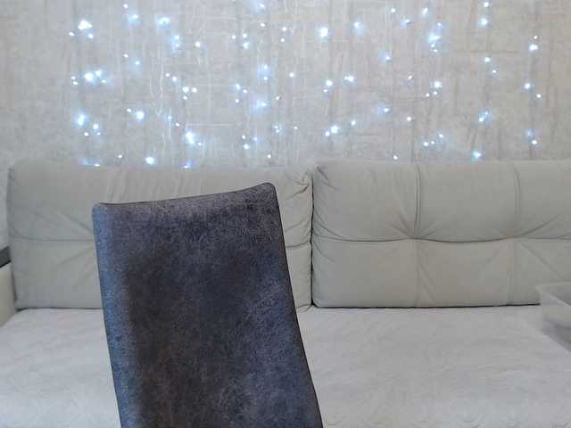 AngelinaCute's BongaCams show and profile