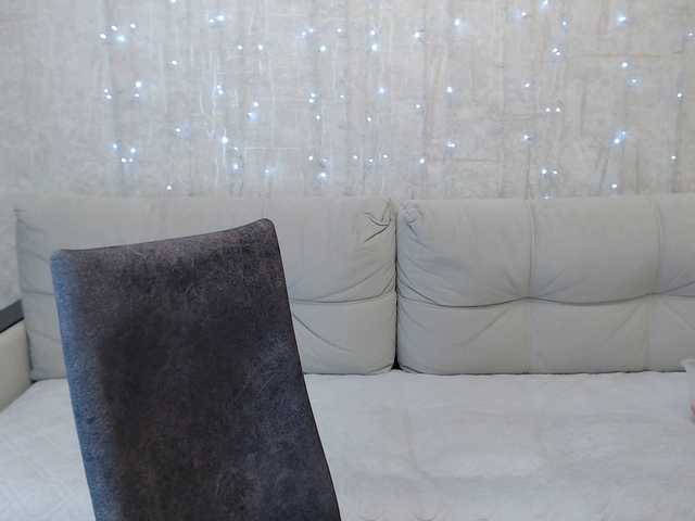 AngelinaCute's BongaCams show and profile