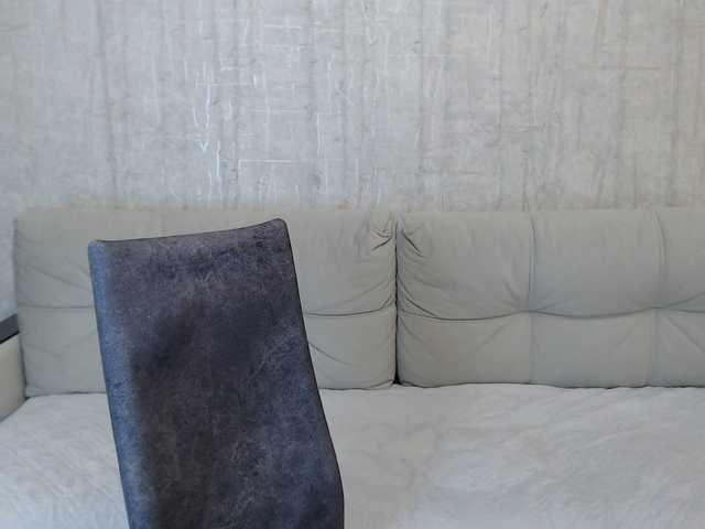 AngelinaCute's BongaCams show and profile