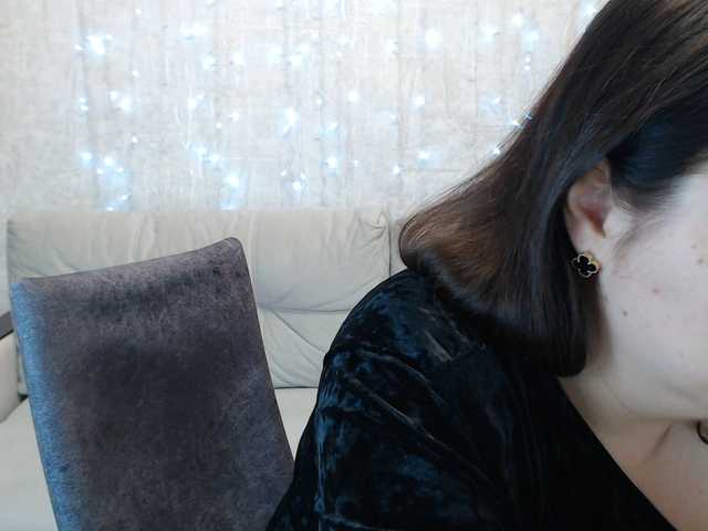 Discover AngelinaCute, she wants to masturbate for you AngelinaCute from BongaCams