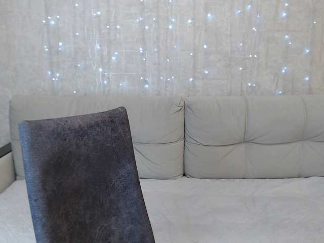 AngelinaCute's BongaCams show and profile