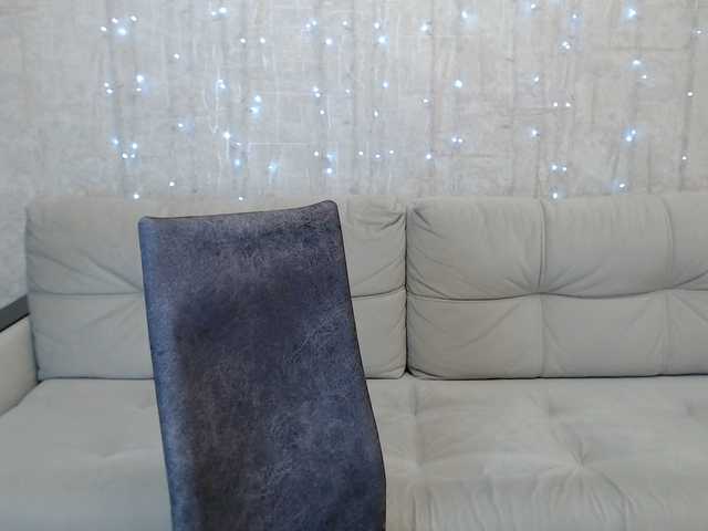 AngelinaCute — Salut tout le monde! Espion - 80tk, chat de groupe - 39tk, priv - 55tk, entirement priv - 77tk !  DM AVANT PRIV.....JETONS UNIQUEMENT 