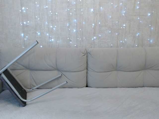 AngelinaCute's BongaCams show and profile