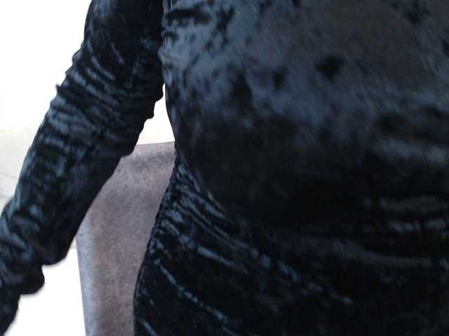 AngelinaCute's BongaCams show and profile