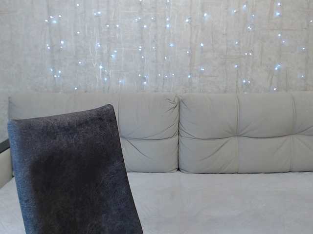 AngelinaCute's BongaCams show and profile