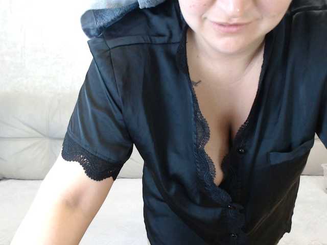 AngelinaCute live cam profile