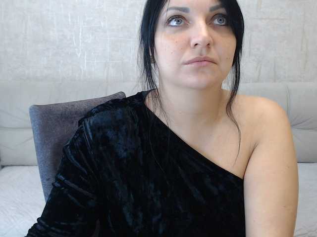 Дойки AngelinaCute