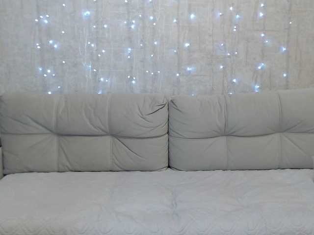 AngelinaCute's BongaCams show and profile