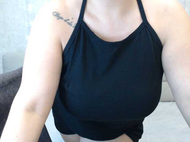 эросцена AngelinaCute