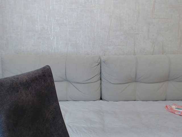 AngelinaCute's BongaCams show and profile