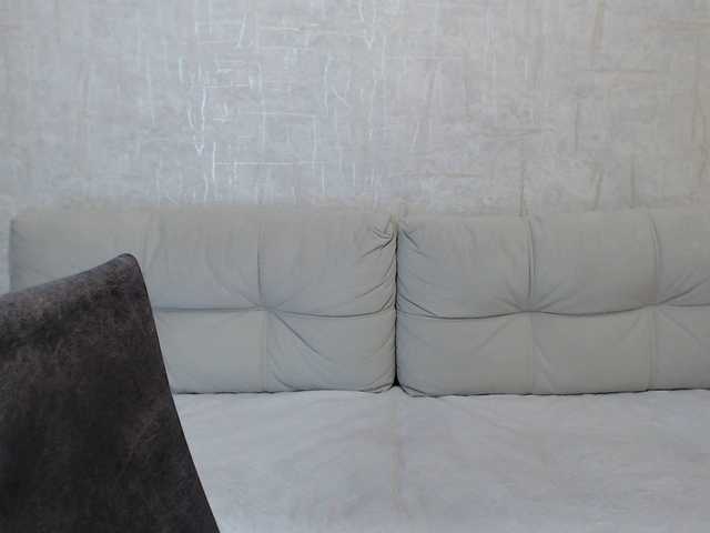 AngelinaCute's BongaCams show and profile