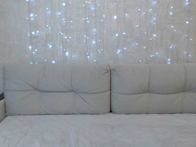 AngelinaCute's BongaCams show and profile