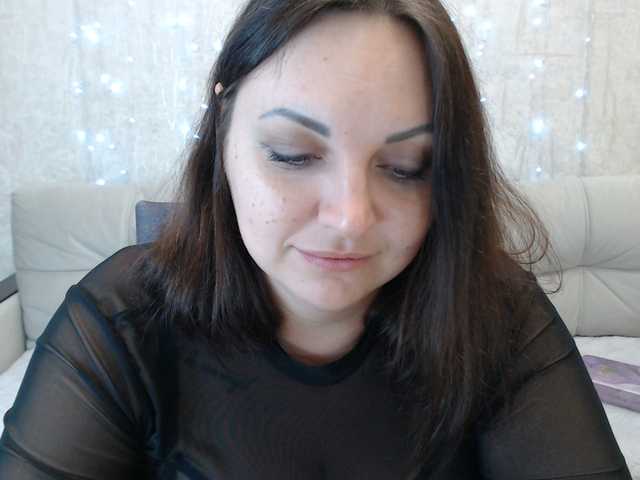  AngelinaCute chat room