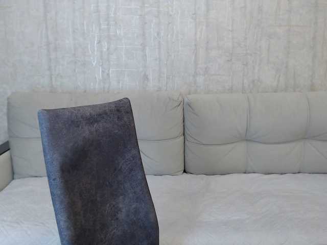 AngelinaCute's BongaCams show and profile