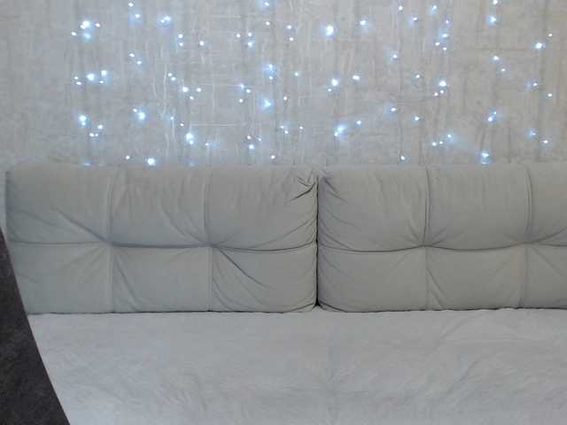 целка AngelinaCute