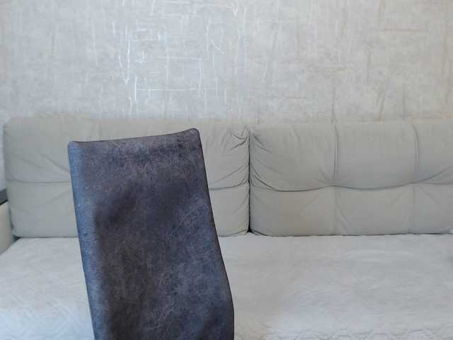 AngelinaCute's BongaCams show and profile