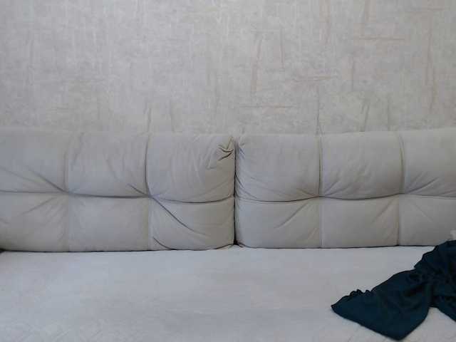 AngelinaCute's BongaCams show and profile