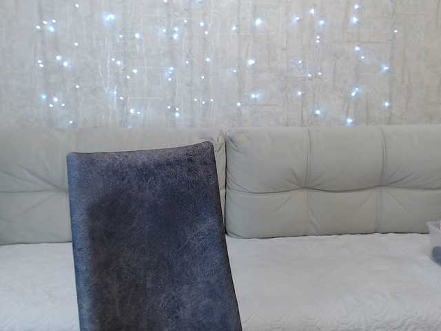 AngelinaCute's BongaCams show and profile