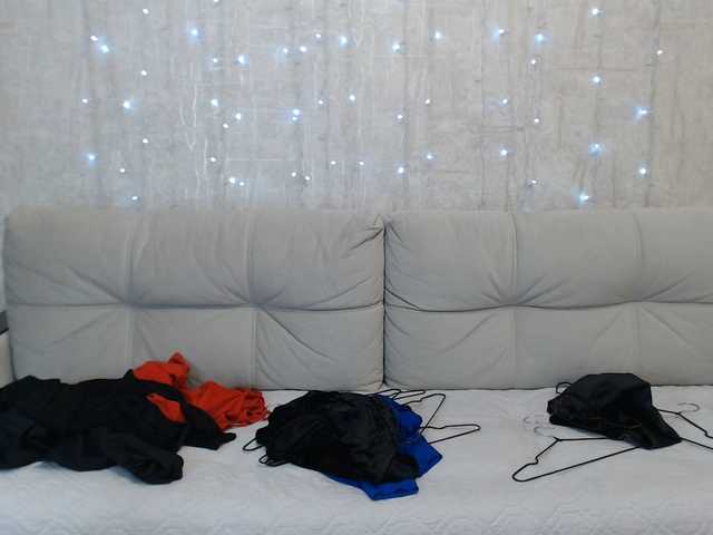 AngelinaCute's BongaCams show and profile