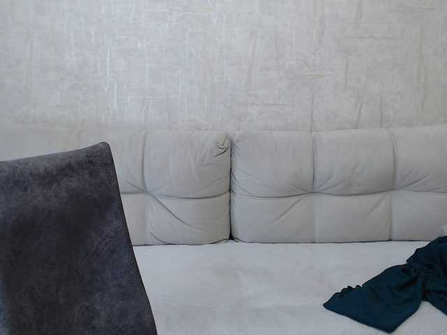 AngelinaCute's BongaCams show and profile