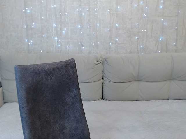 AngelinaCute's BongaCams show and profile