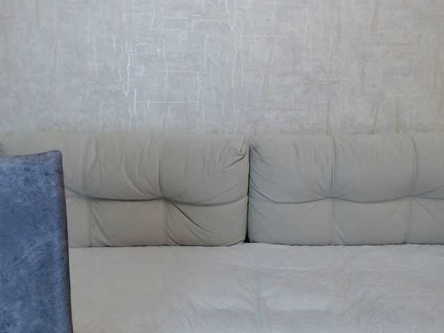 AngelinaCute's BongaCams show and profile