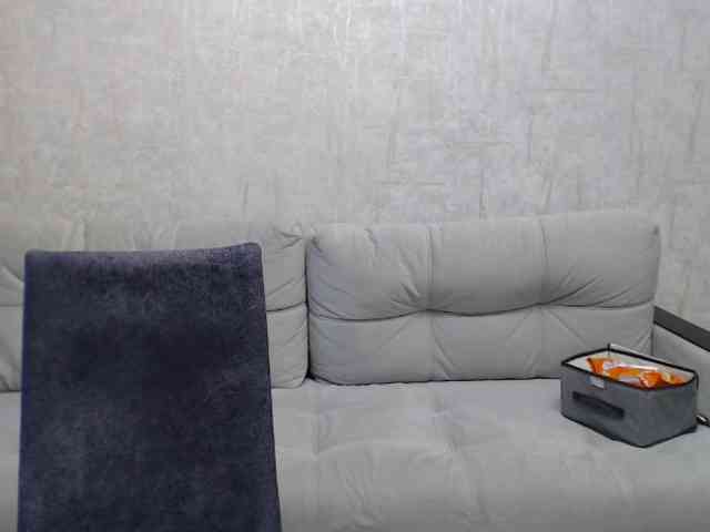 JenniferTheChic webcam