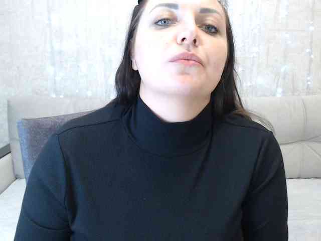 JenniferTheChic webcam