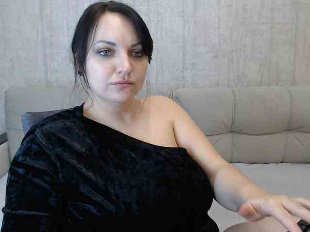 JenniferTheChic webcam